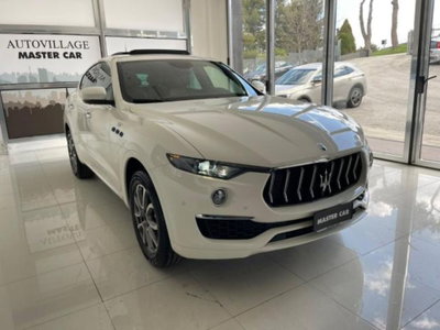 Maserati Levante Levante MHEV 330 CV AWD Executive (3)