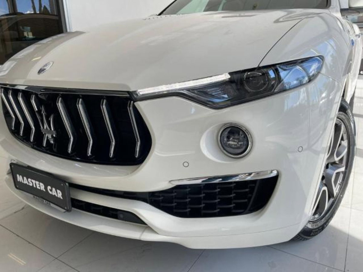 Maserati Levante Levante MHEV 330 CV AWD Executive (6)