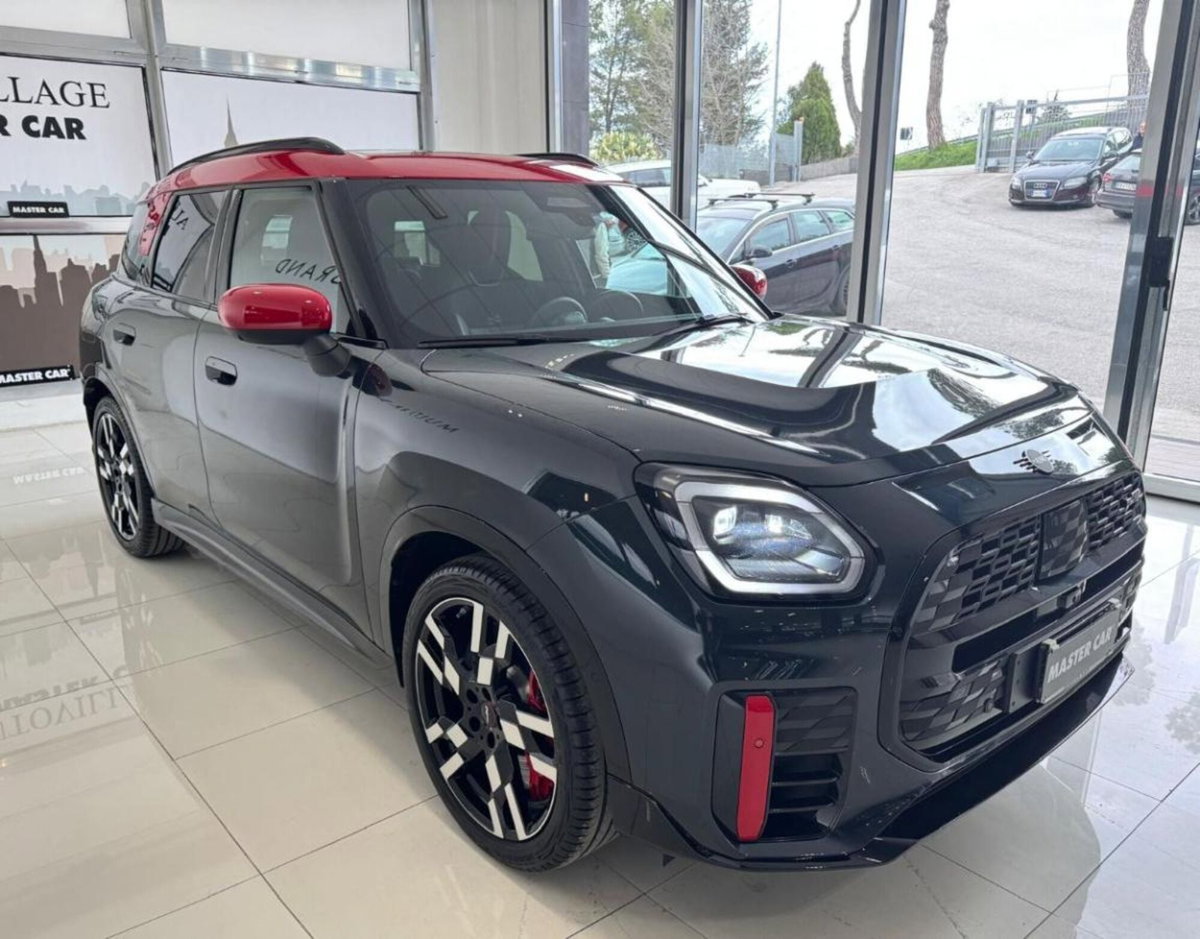MINI Mini Countryman 2.0 John Cooper Works 'JCW' Countryman ALL4 (3)