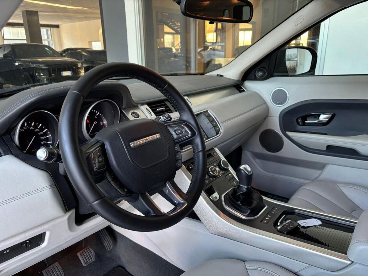 Land Rover Range Rover Evoque 2.2 TD4 5p. Prestige (11)