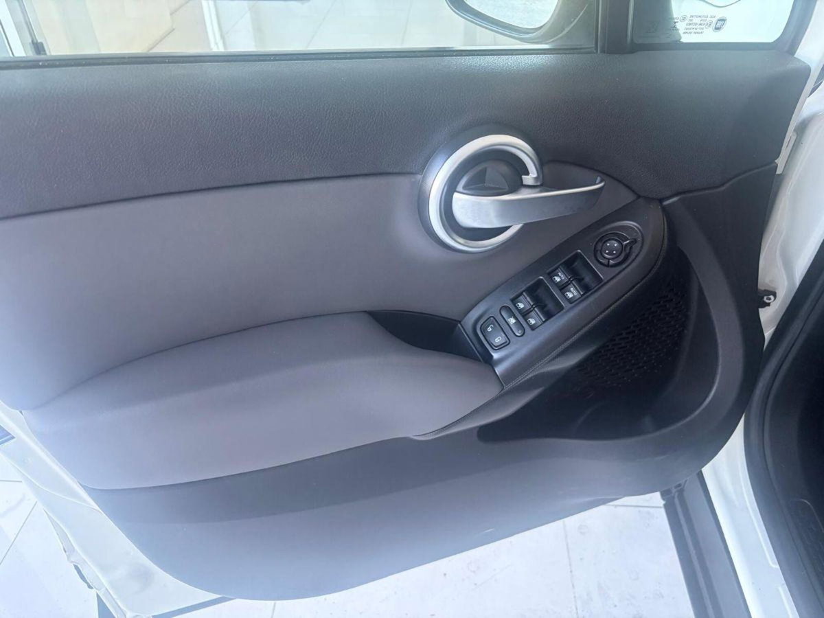 Fiat 500X 1.3 MultiJet 95 CV Pop Star (8)