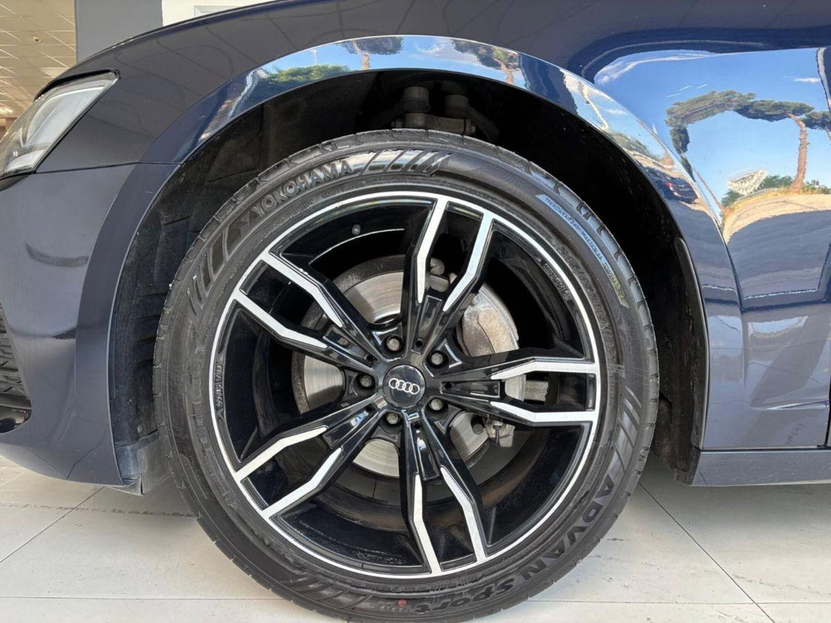 Audi A6 Avant 40 2.0 TDI S tronic Business Plus (9)