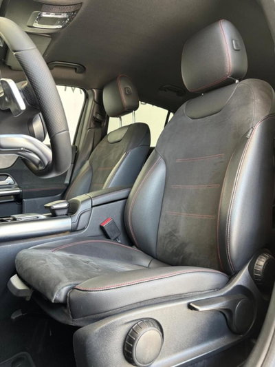 Mercedes-Benz GLA SUV 250 e EQ-Power Automatic Premium (12)