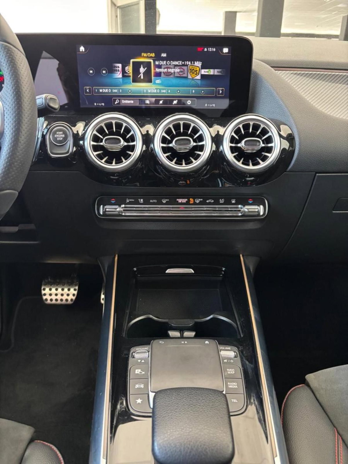 Mercedes-Benz GLA SUV 250 e EQ-Power Automatic Premium (16)