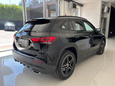 Mercedes-Benz GLA SUV 250 e EQ-Power Automatic Premium (4)
