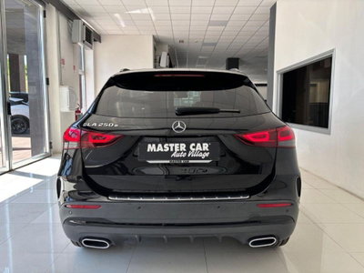 Mercedes-Benz GLA SUV 250 e EQ-Power Automatic Premium (6)