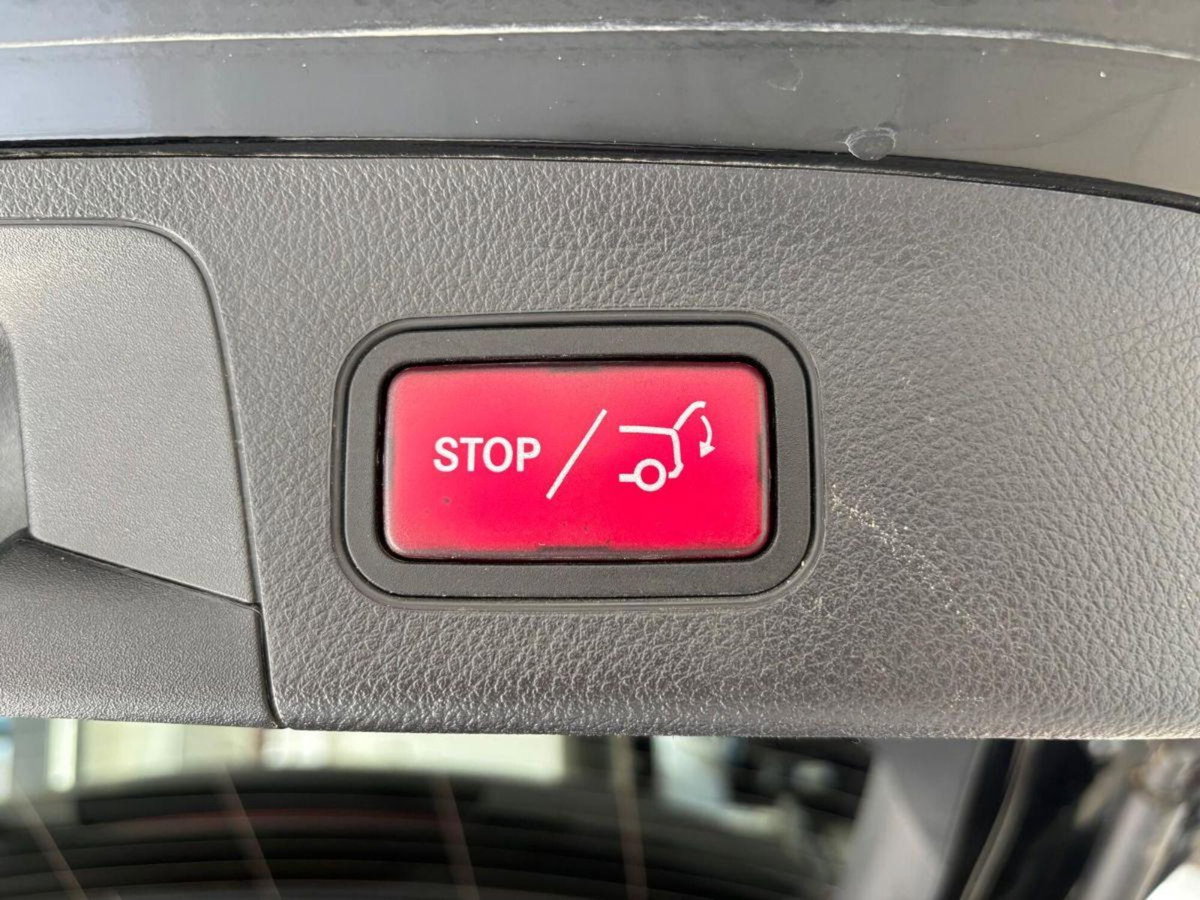 Mercedes-Benz GLA SUV 250 e EQ-Power Automatic Premium (8)