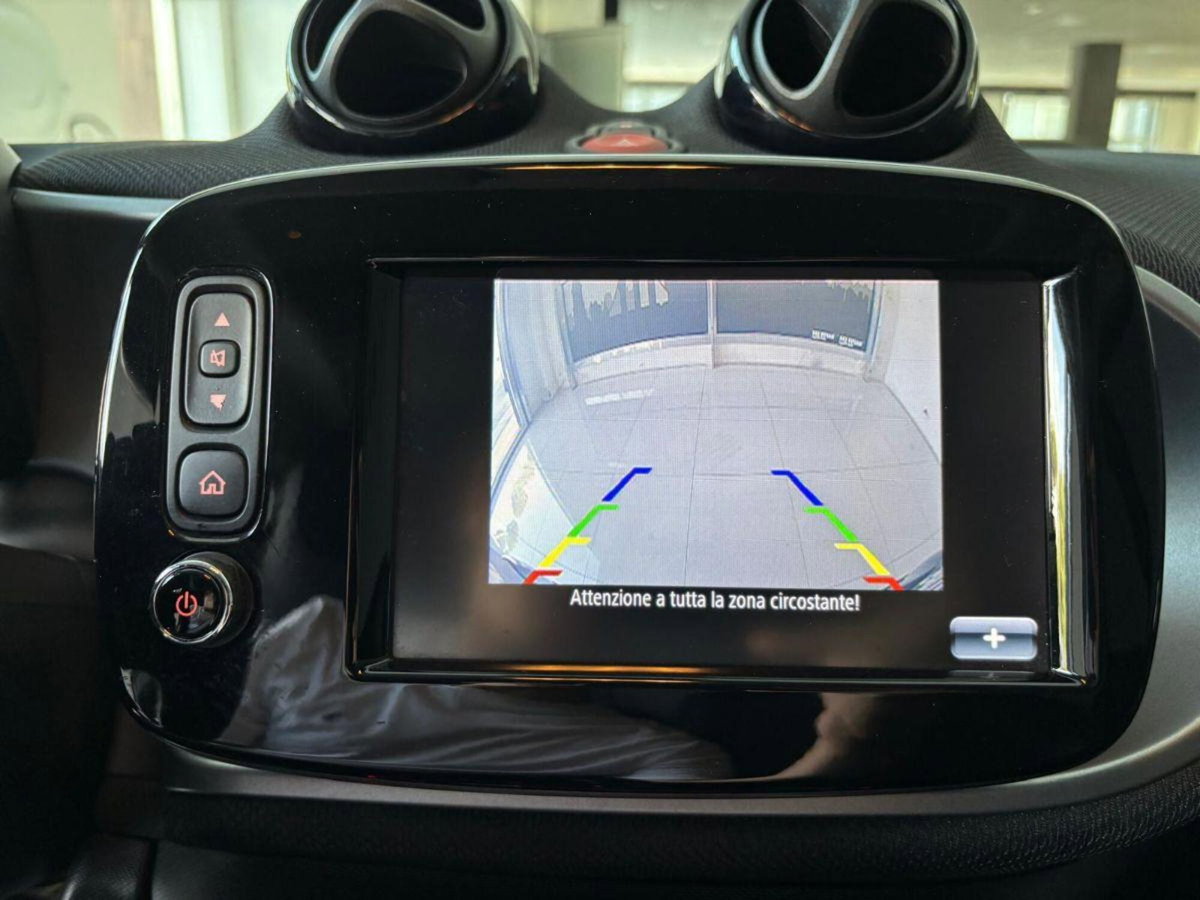 smart Fortwo BRABUS 0.9 Turbo twinamic (16)