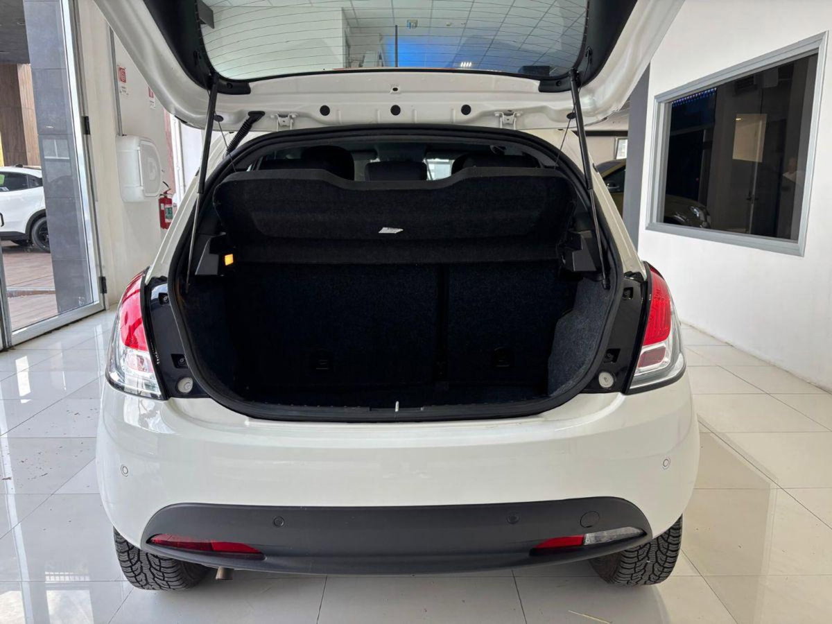 Lancia Ypsilon 1.2 69 CV 5 porte Elefantino Blu (7)