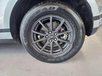 Land Rover Range Rover Evoque 2.0D I4-L.Flw 150 CV AWD Auto R-Dynamic (15)