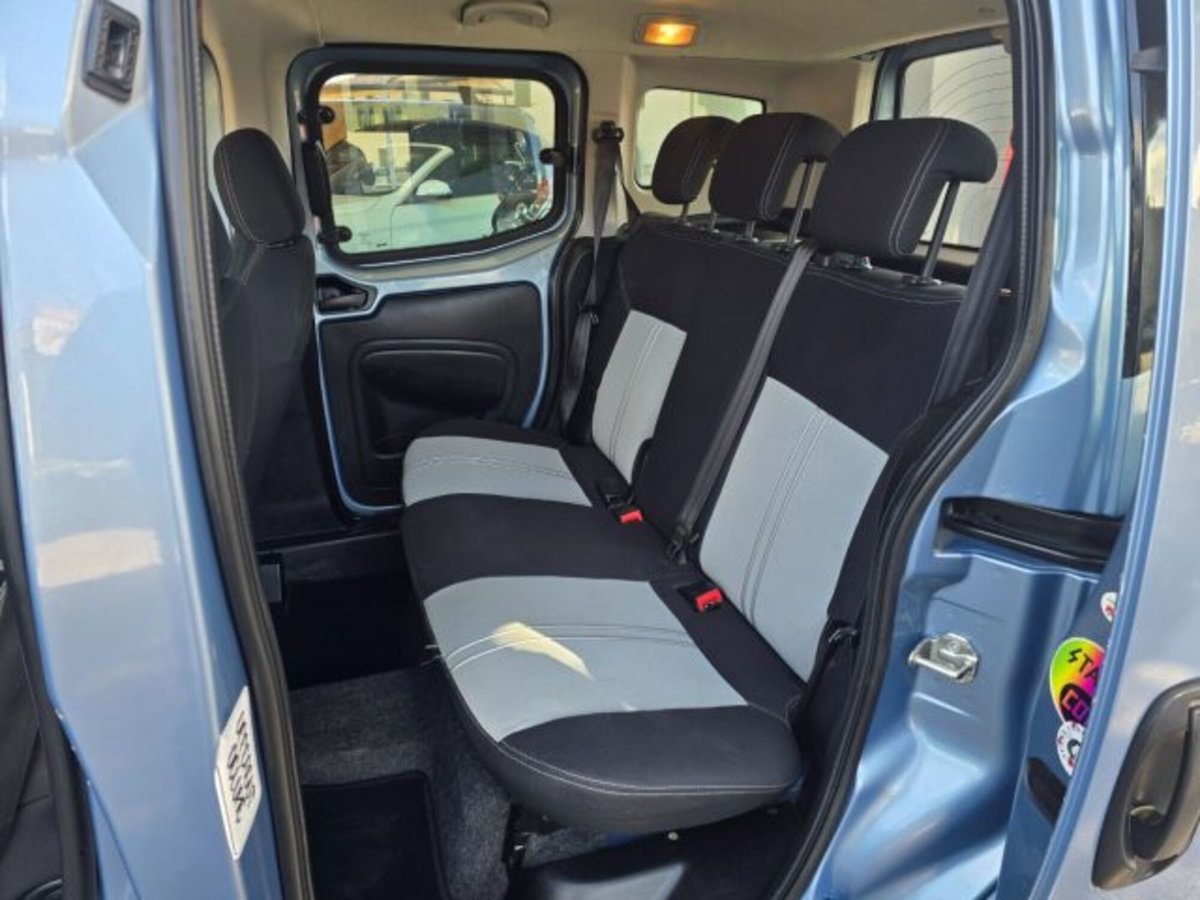 Fiat Qubo 1.4 8V 77 CV Easy (8)