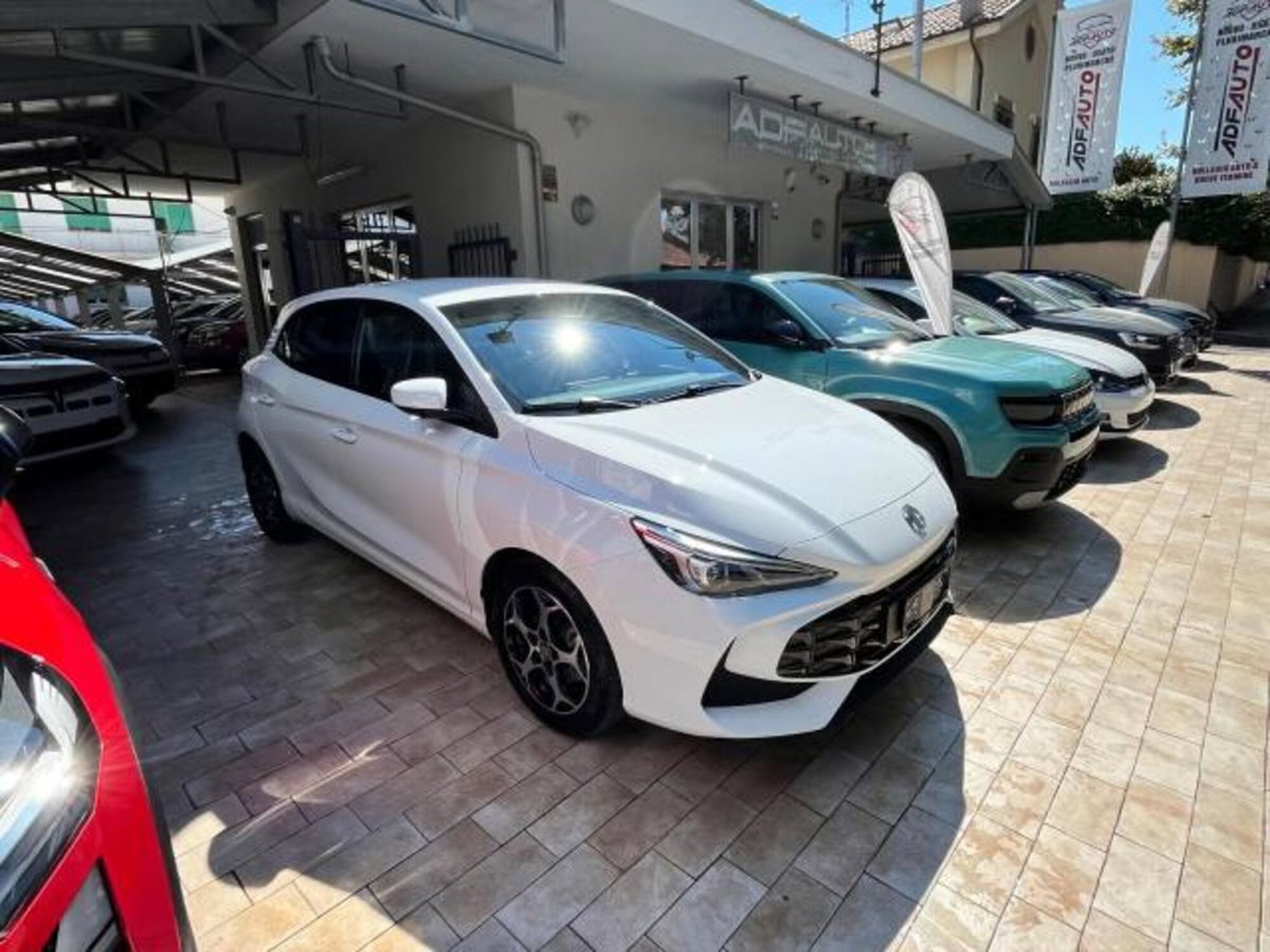Mg MG3 1.5 Standard (5)