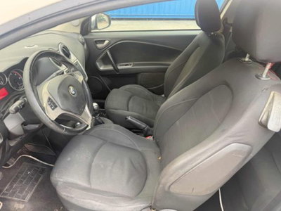 Alfa Romeo MiTo 1.3 JTDm 85 CV S&S Progression (12)