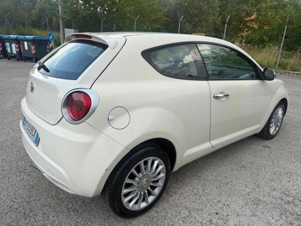 Alfa Romeo MiTo 1.3 JTDm 85 CV S&S Progression (8)