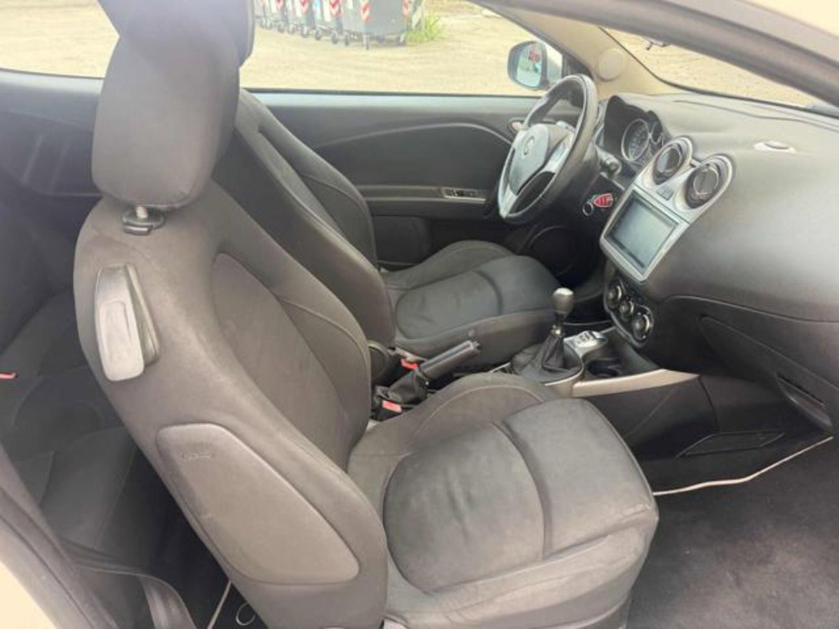 Alfa Romeo MiTo 1.3 JTDm 85 CV S&S Progression (9)