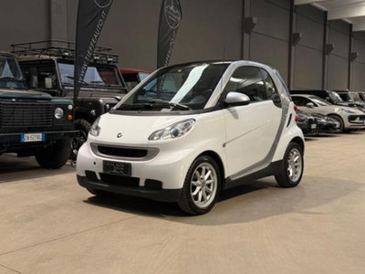 smart Fortwo 1000 52 kW MHD coupé "bianca" lim usata