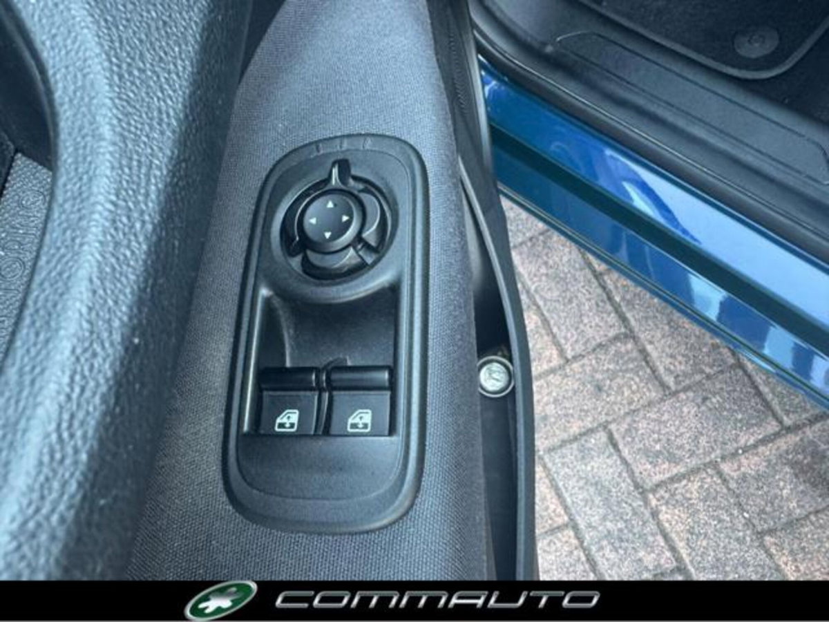 Fiat 500e Icon Berlina 42 kWh (11)