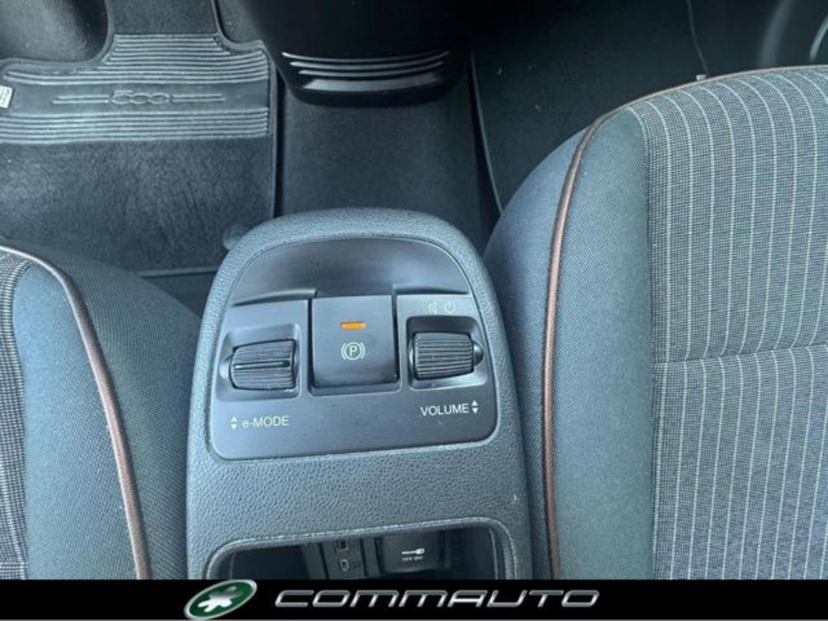 Fiat 500e Icon Berlina 42 kWh (14)