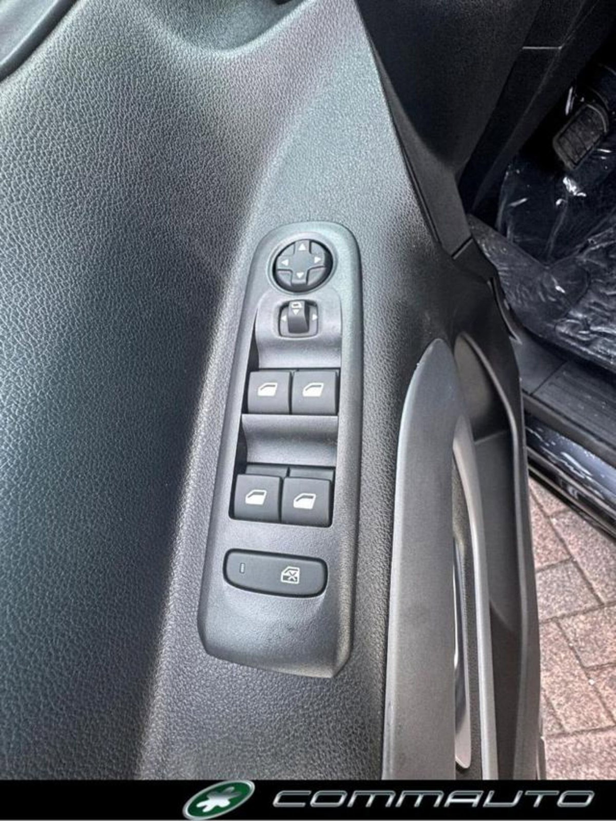 Fiat Qubo 1.5 d La Prima 130cv mt6 (19)