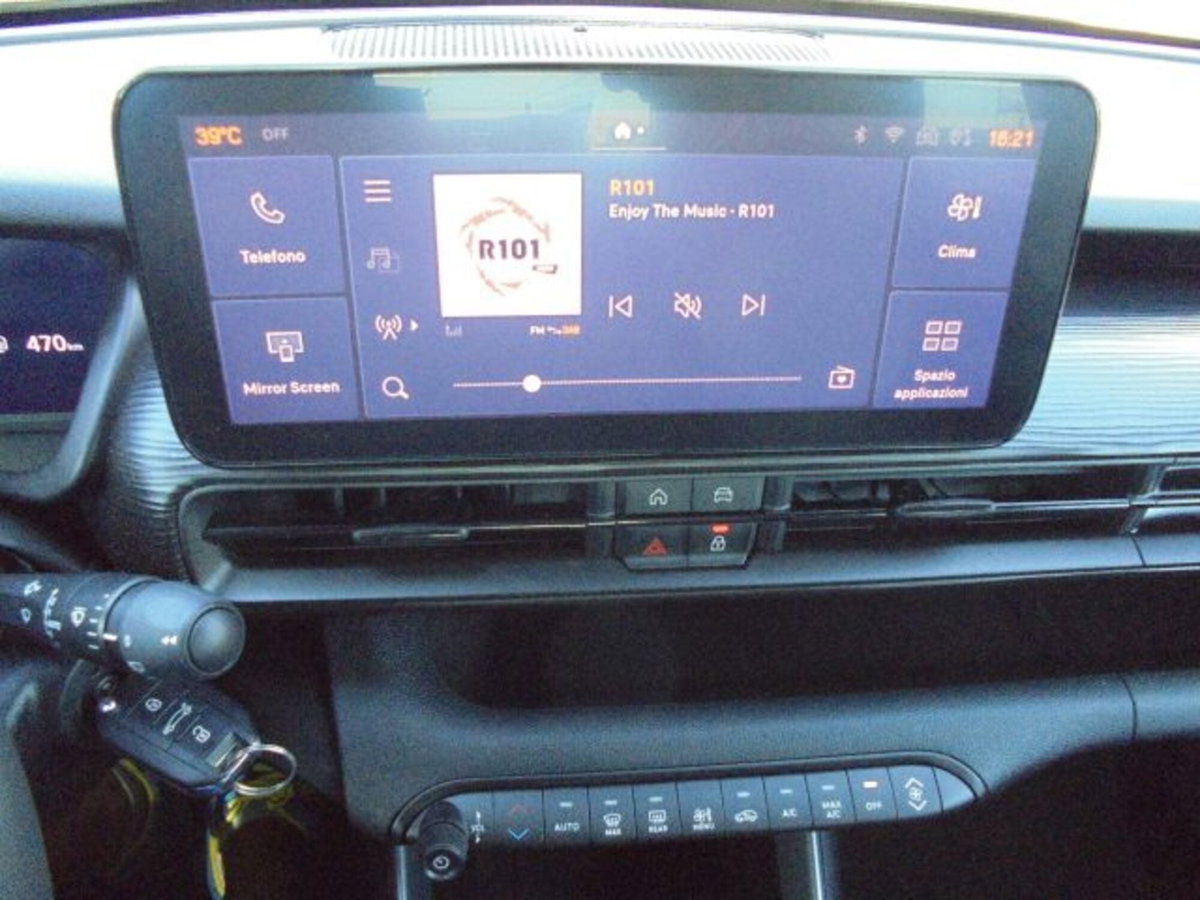 Jeep Avenger 1.2 turbo Altitude fwd 100cv (11)