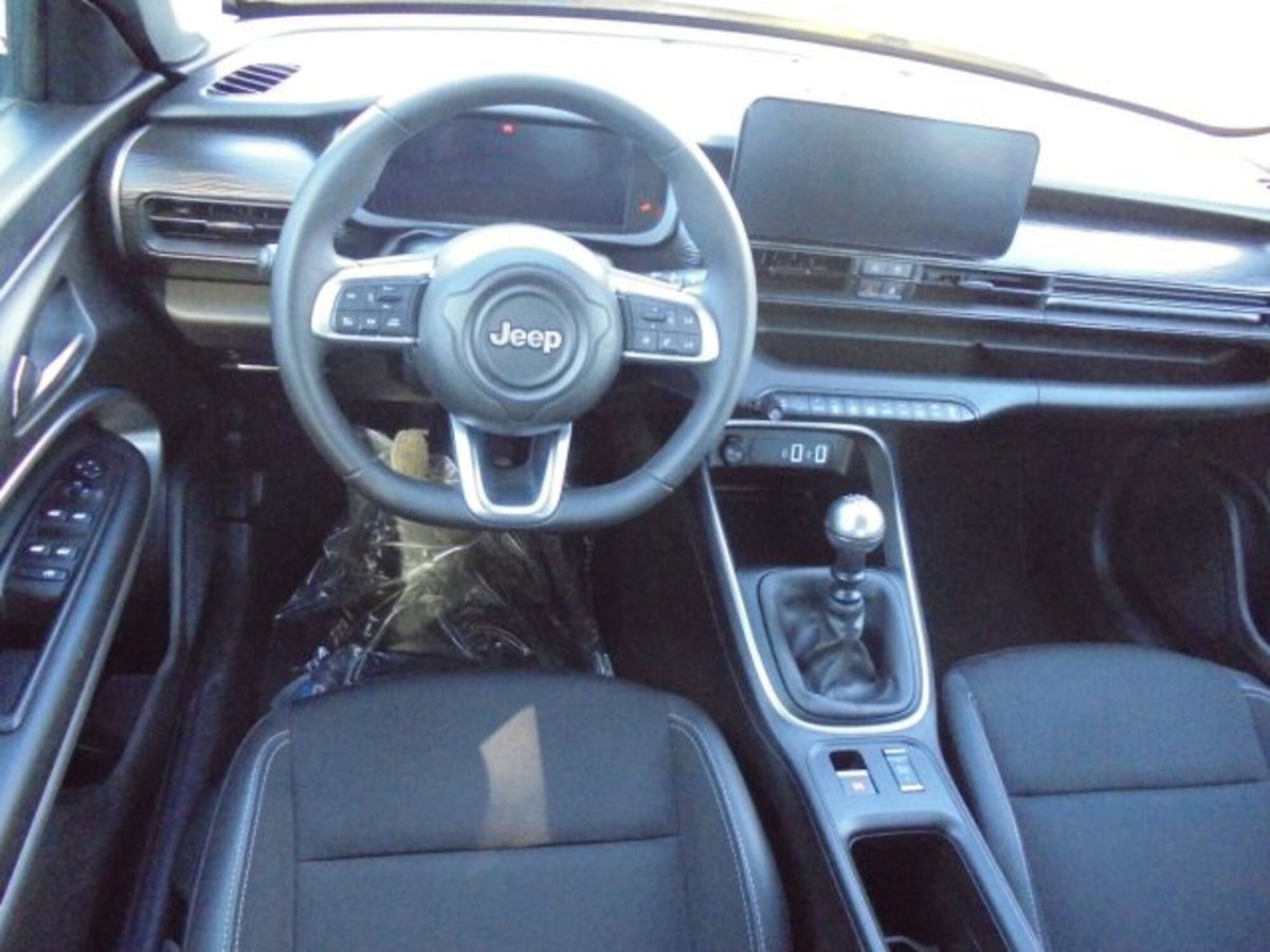 Jeep Avenger 1.2 turbo Altitude fwd 100cv (17)