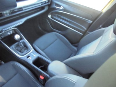 Jeep Avenger 1.2 turbo Altitude fwd 100cv (18)