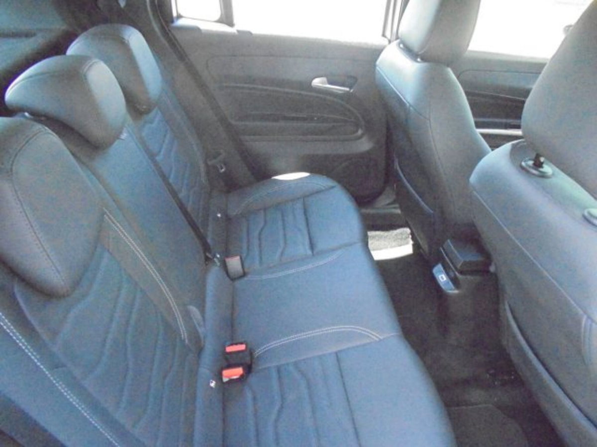 Jeep Avenger 1.2 turbo Altitude fwd 100cv (20)