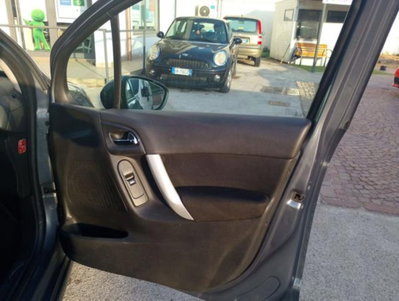 Citroen C3 1.1 airdream Perfect (8)