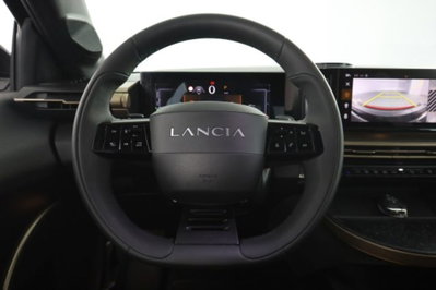 Lancia Ypsilon 1.2 LX 100cv (5)