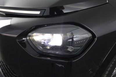 Lancia Ypsilon 1.2 LX 100cv (9)