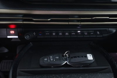 Lancia Ypsilon 1.2 LX 100cv (13)