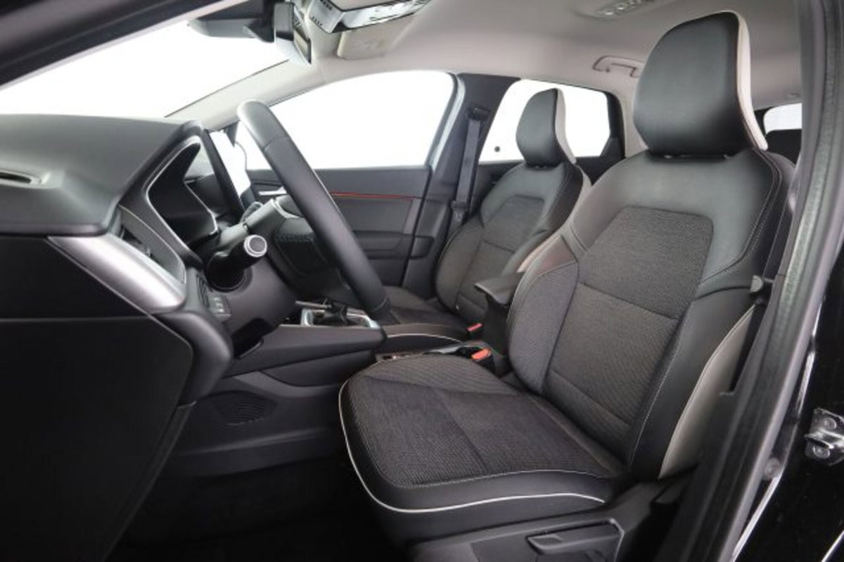 Renault Captur TCe 100 CV GPL FAP Intens (2)