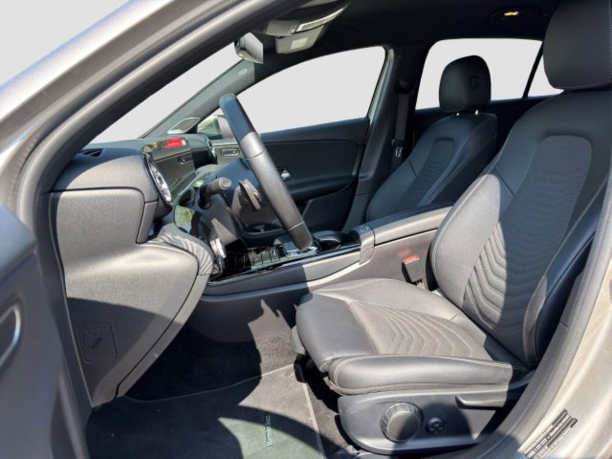 Mercedes-Benz Classe A 200 Automatic Sport (10)