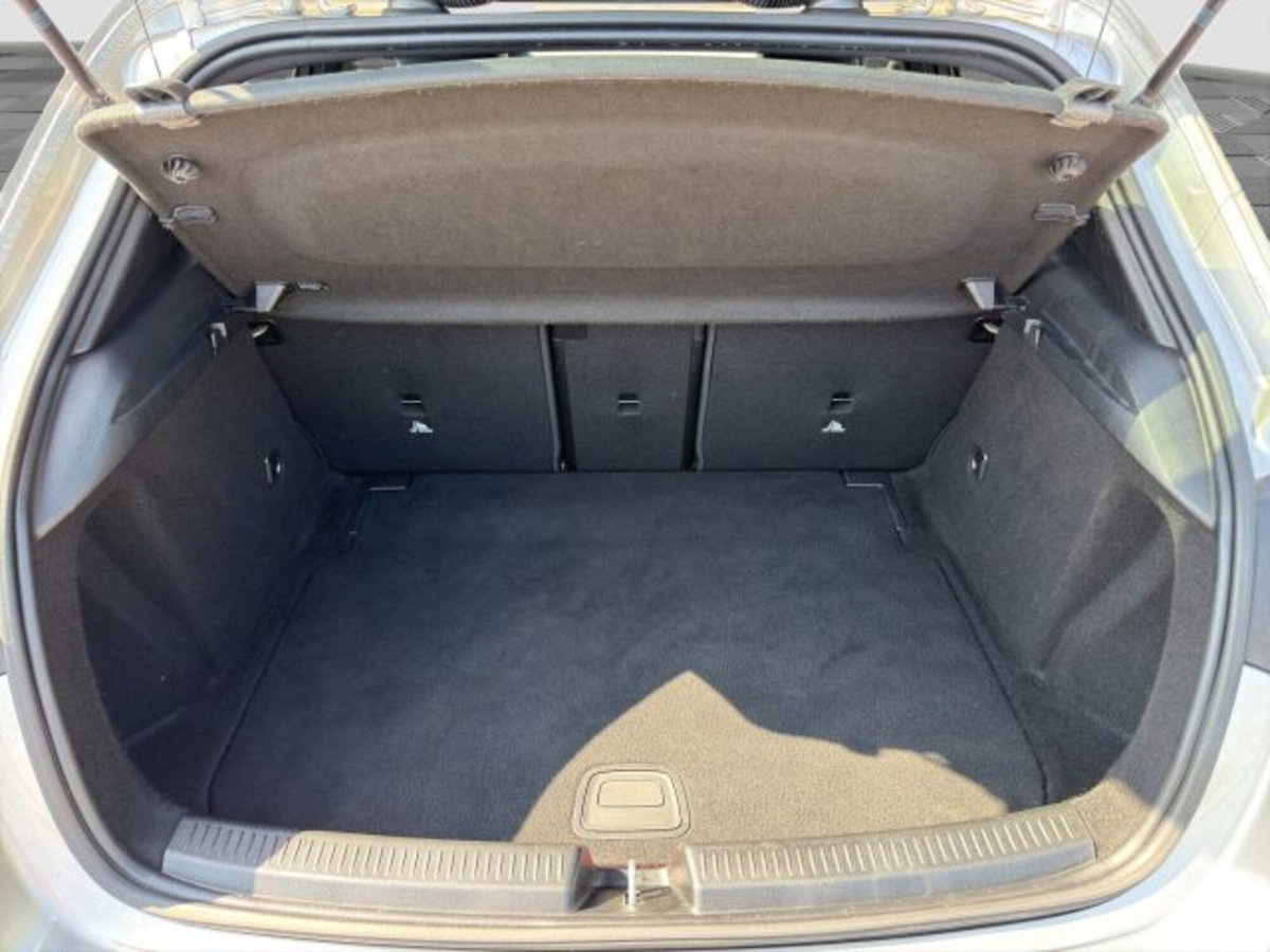 Mercedes-Benz Classe A 200 Automatic Sport (14)