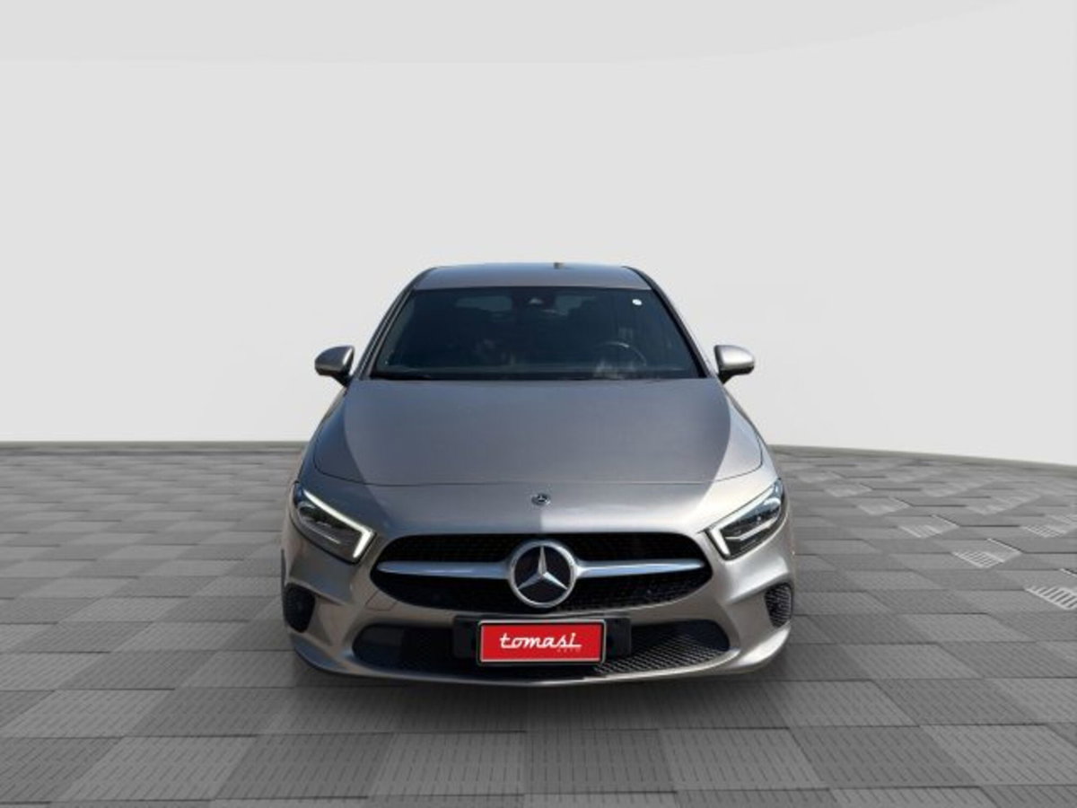 Mercedes-Benz Classe A 200 Automatic Sport (8)