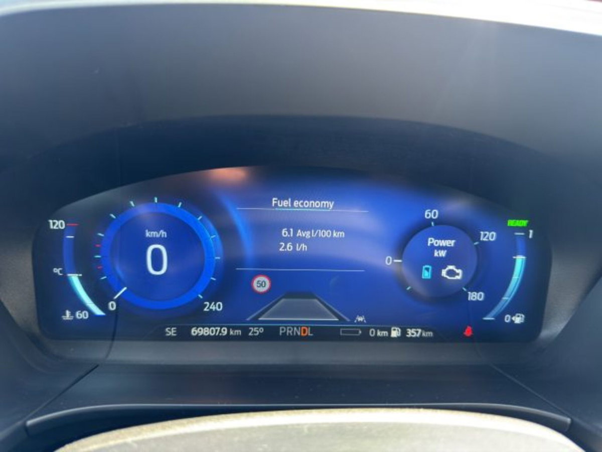 Ford Kuga 2.5 Plug In Hybrid 225 CV CVT 2WD ST-Line (13)