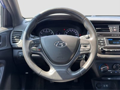 Hyundai i20 1.2 84 CV 5 porte Classic (13)