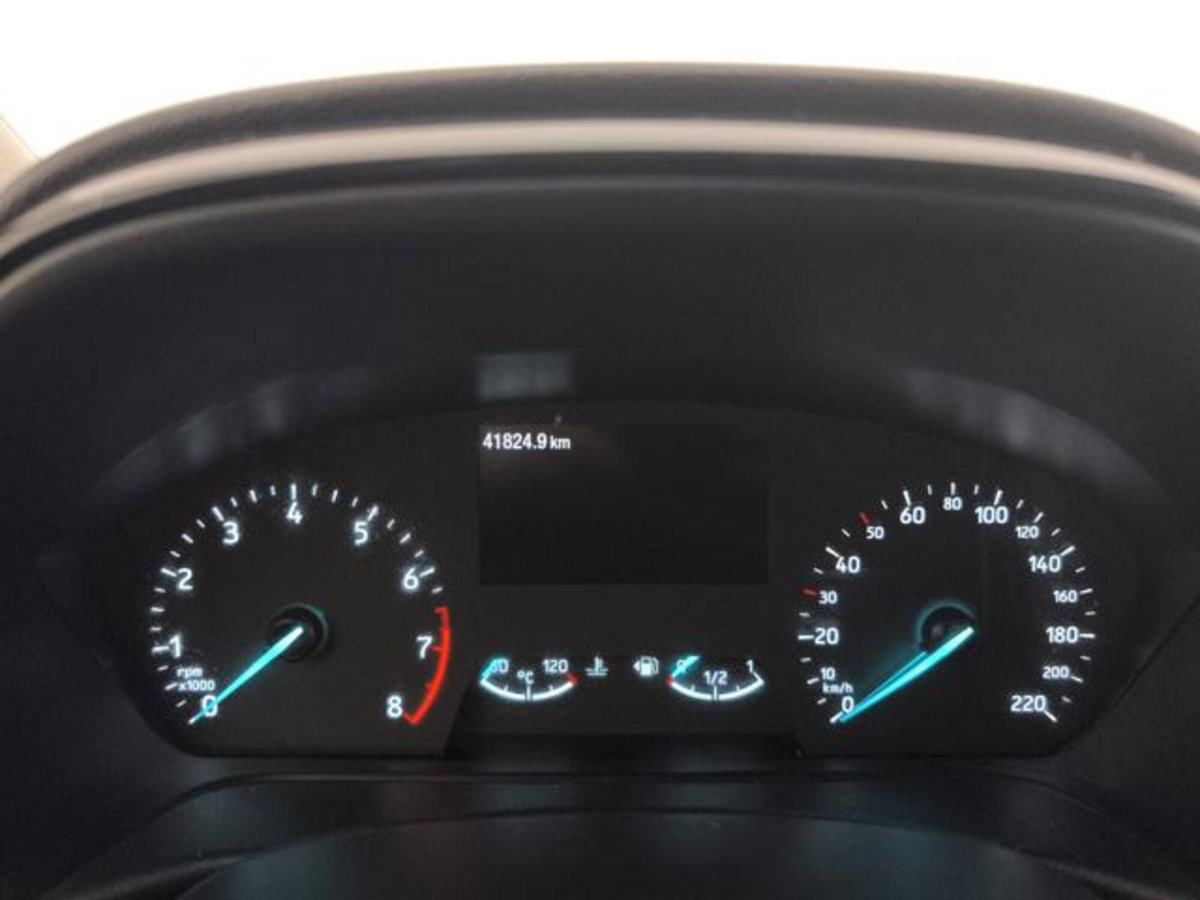 Ford Fiesta 1.1 75 CV 5 porte Plus (13)