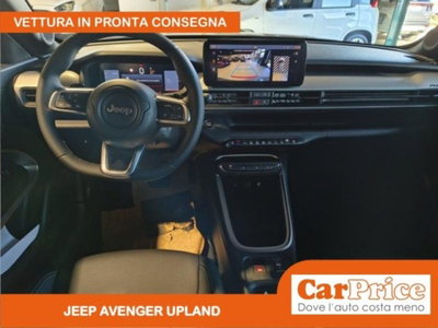 Jeep Avenger 1.2 turbo e-hybrid mhev Upland 4xe 145cv edct6 (9)