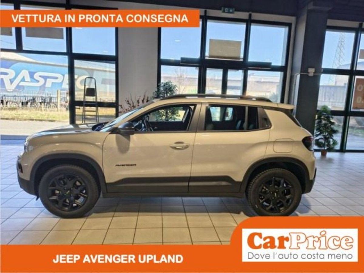 Jeep Avenger 1.2 turbo e-hybrid mhev Upland 4xe 145cv edct6 (2)