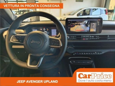 Jeep Avenger 1.2 turbo e-hybrid mhev Upland 4xe 145cv edct6 (10)