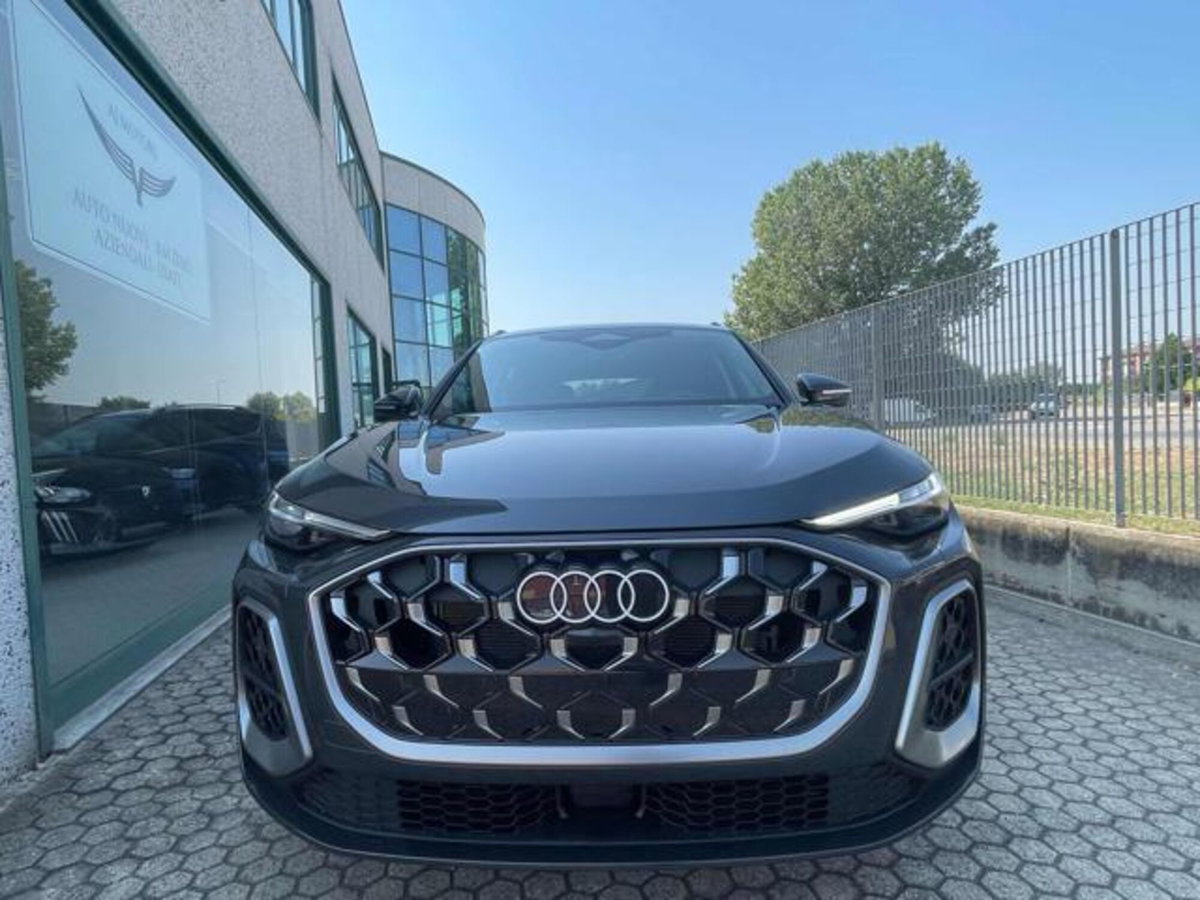 Audi Q5 40 TDI 204 CV quattro S tronic S line plus (4)