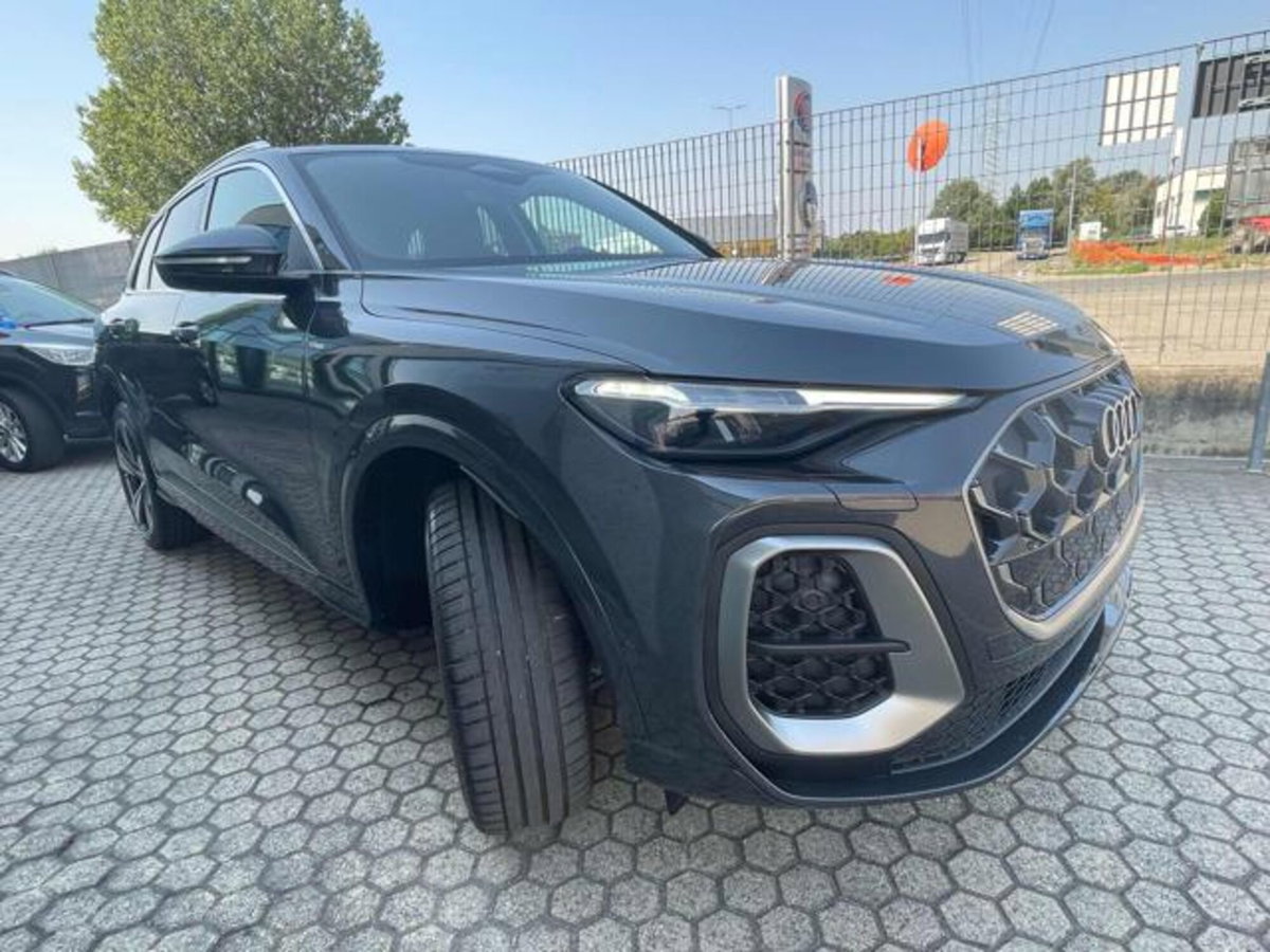 Audi Q5 40 TDI 204 CV quattro S tronic S line plus (5)