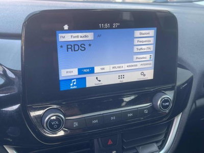 Ford Fiesta 1.5 TDCi 3 porte Vignale (10)