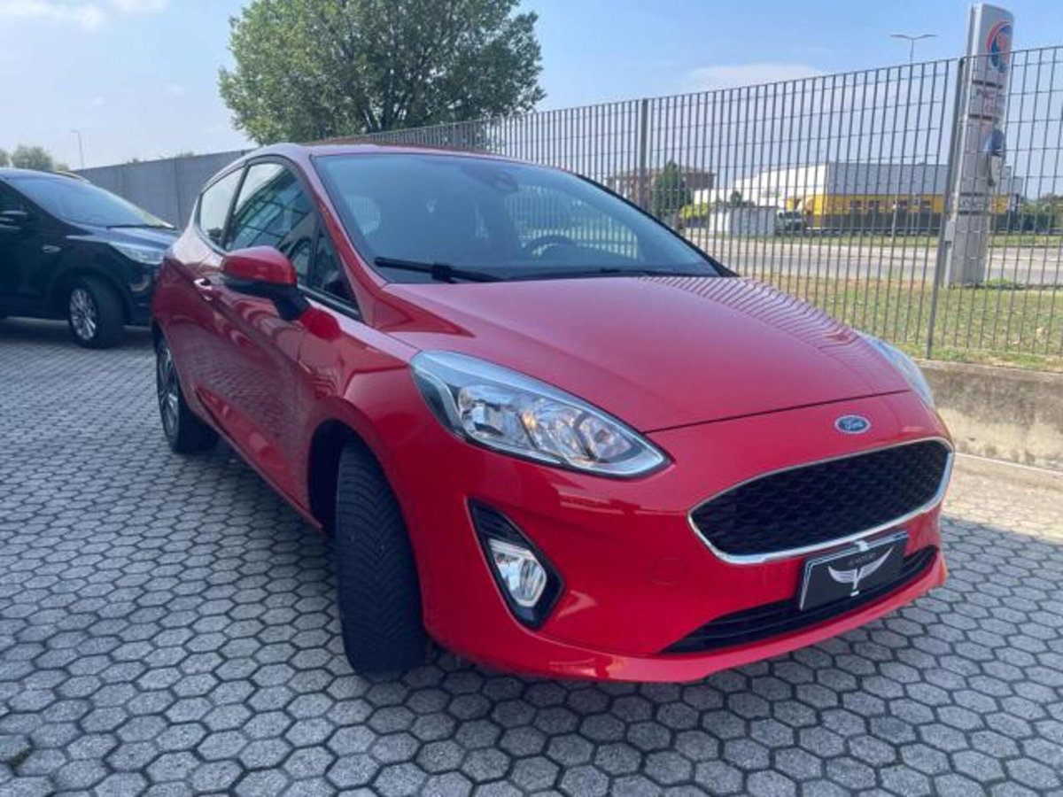 Ford Fiesta 1.5 TDCi 3 porte Vignale (3)