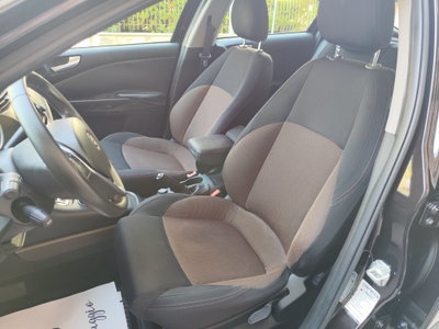 Alfa Romeo Giulietta 1.6 JTDm-2 Distinctive (11)