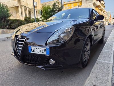 Alfa Romeo Giulietta 1.6 JTDm-2 Distinctive (2)