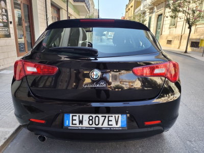 Alfa Romeo Giulietta 1.6 JTDm-2 Distinctive (7)