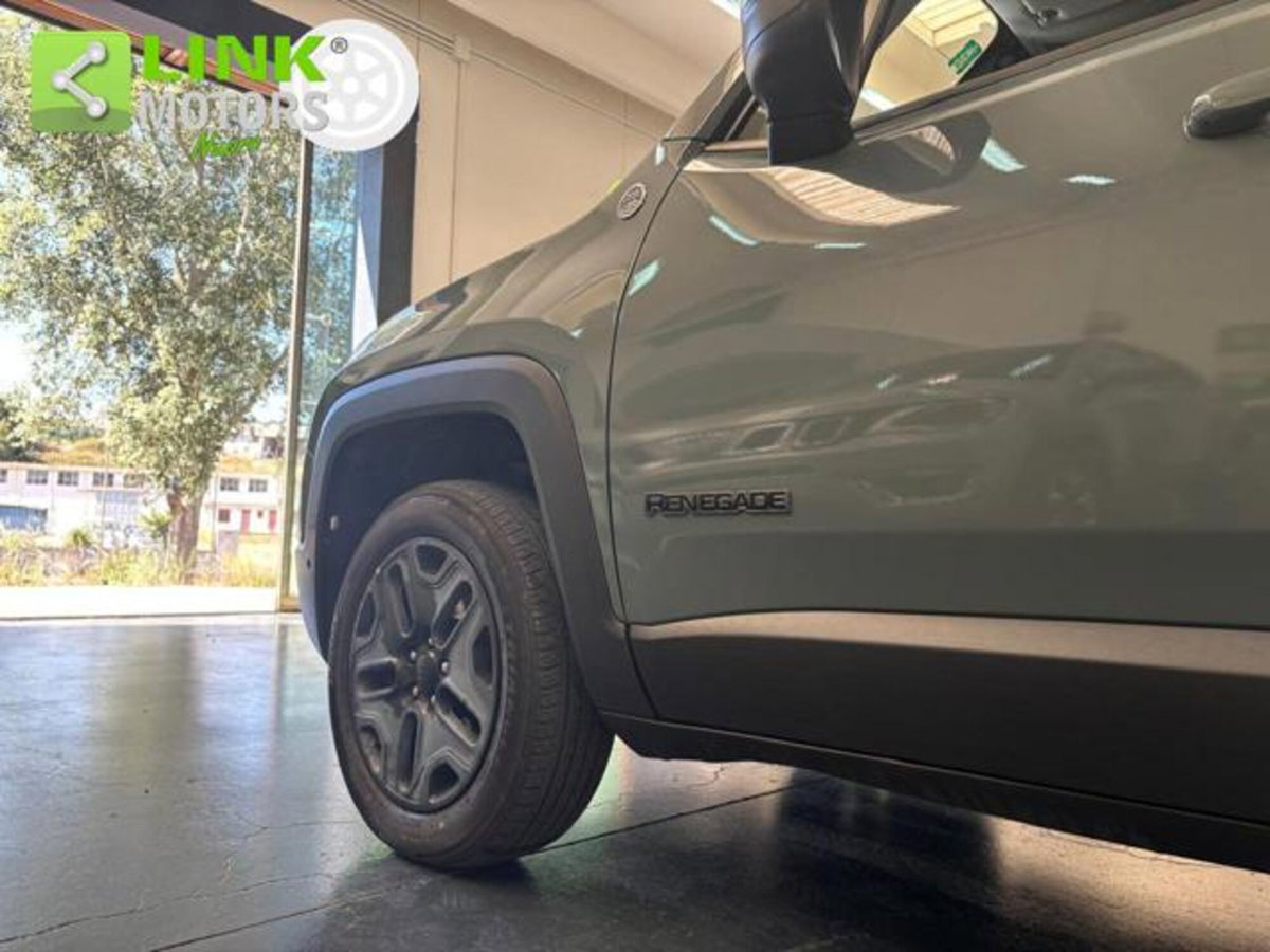 Jeep Renegade 2.0 Mjt 170CV 4WD Active Drive Low Deserthawk (10)