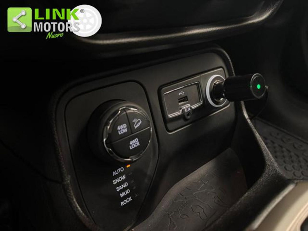 Jeep Renegade 2.0 Mjt 170CV 4WD Active Drive Low Deserthawk (17)